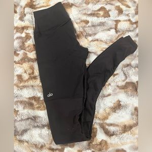 ALO Yoga High-Waist Goddess Legging - Size Small